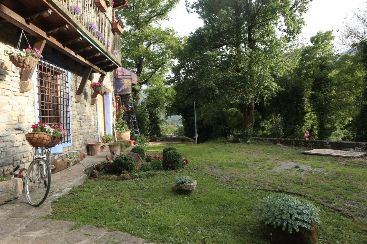 Villa Casa Maria Berna à Sarvisé Extérieur photo
